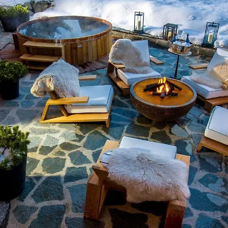 Villa Contact Us At What App - 0041-798-079-427 To Book!! Chalet Ebne Nogentil 1850 Courchevel